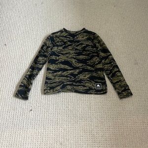 Burton Camo fleese long sleeve shirt